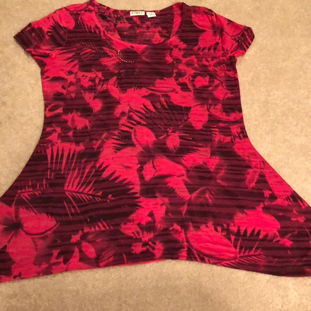 Handkerchief hem top